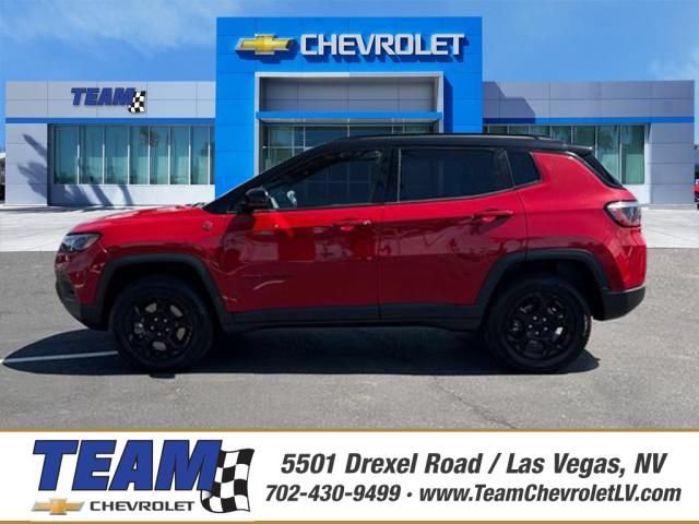 Used 2024 Jeep Compass Trailhawk AWD/4WD video 1