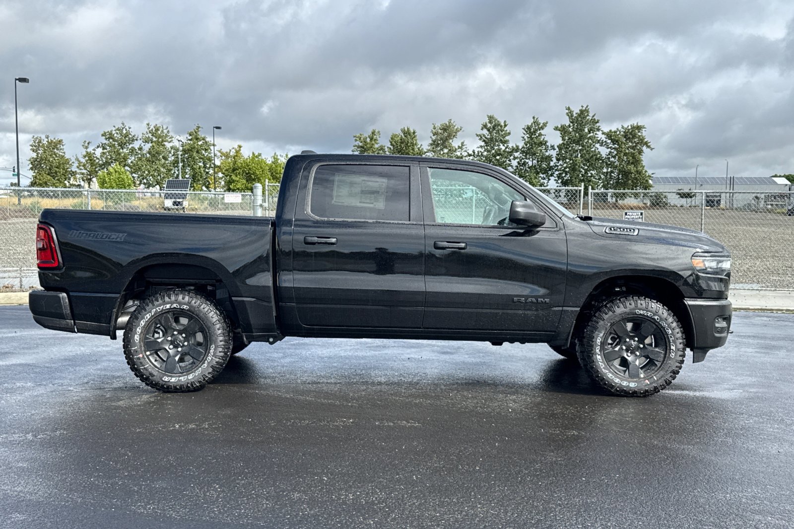 New 2026 RAM 1500 Classic Warlock AWD/4WD image 2