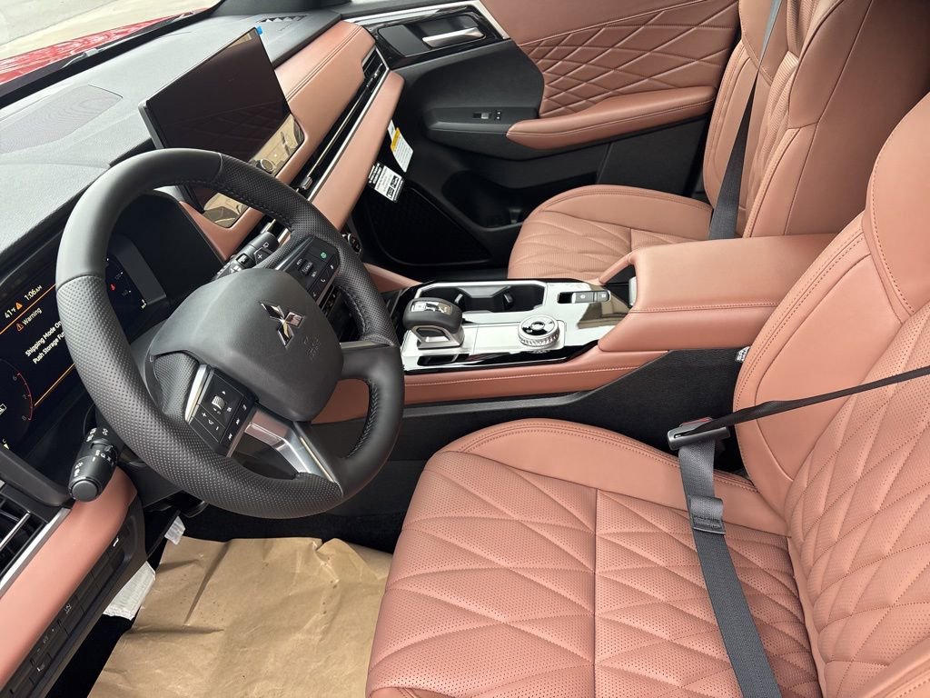 New 2026 Mitsubishi Outlander SEL FWD image 12