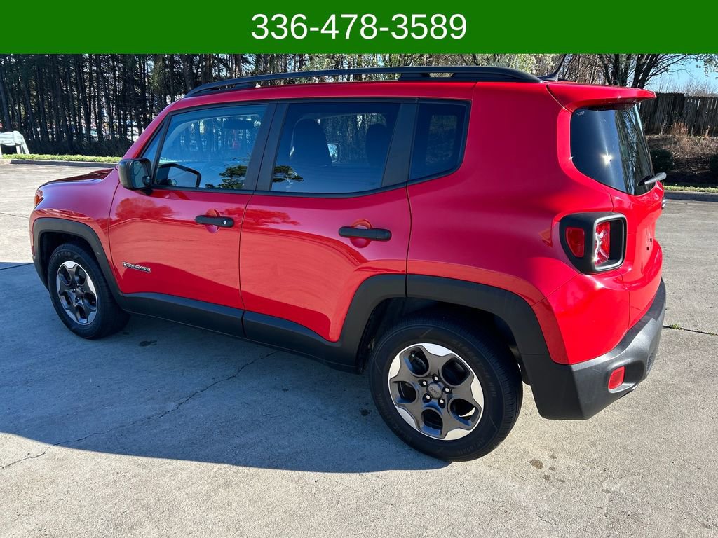 Used 2017 Jeep Renegade Sport w/ Power & Air Group image 3