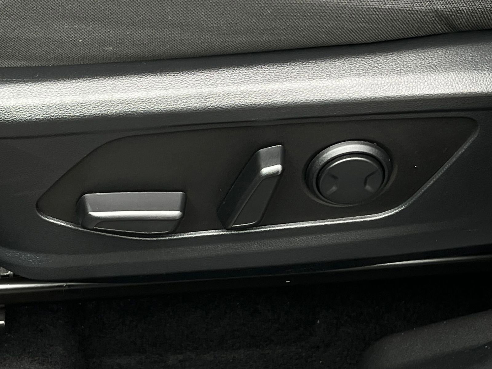 Used 2025 Hyundai Tucson SEL FWD image 22
