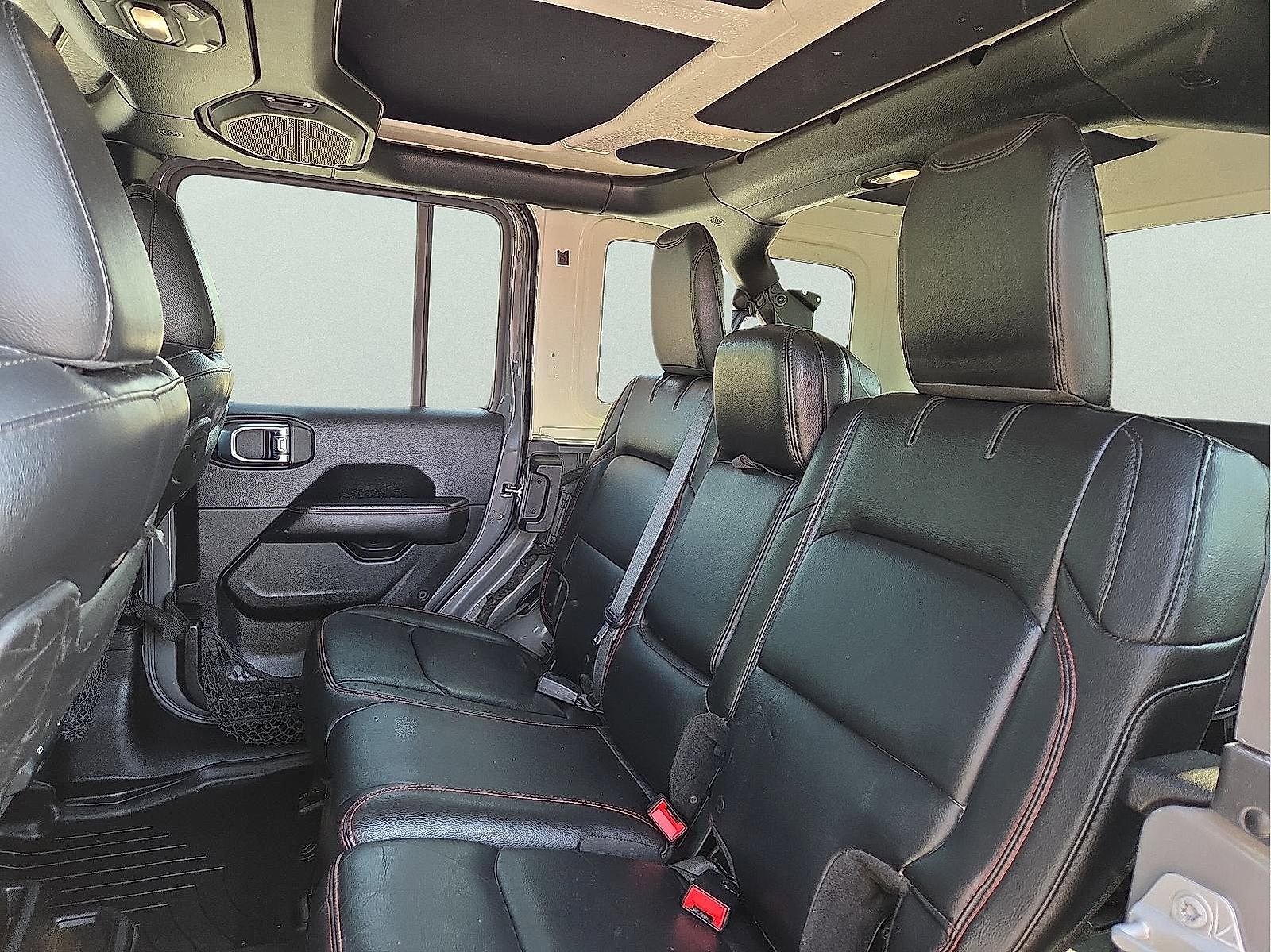 Used 2018 Jeep Wrangler Unlimited Rubicon w/ Dual Top Group image 7