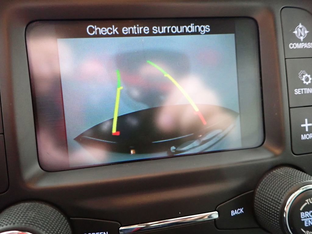 Used 2017 RAM 2500 Tradesman w/ Chrome Appearance Group image 4