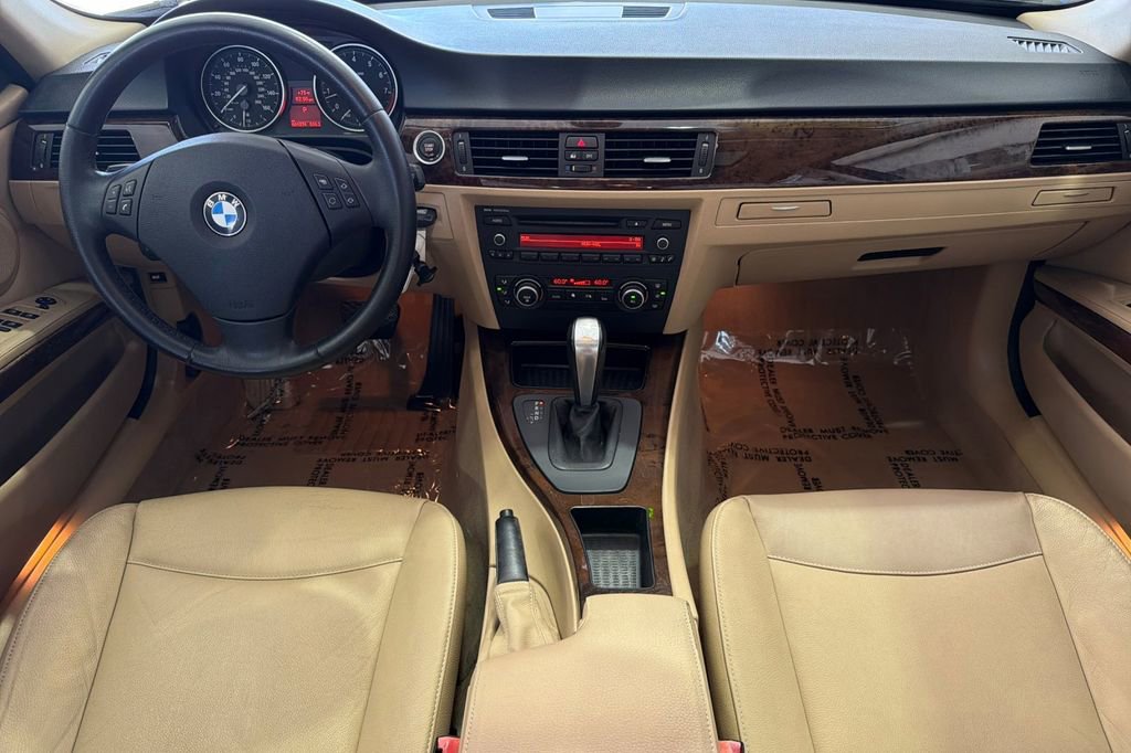 Used 2011 BMW 335i Sedan RWD image 13