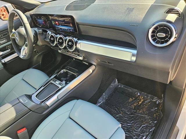 Used 2026 Mercedes-Benz GLB 250 image 19