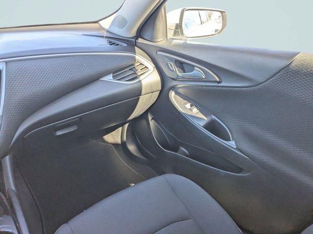 Used 2023 Chevrolet Malibu LT image 16
