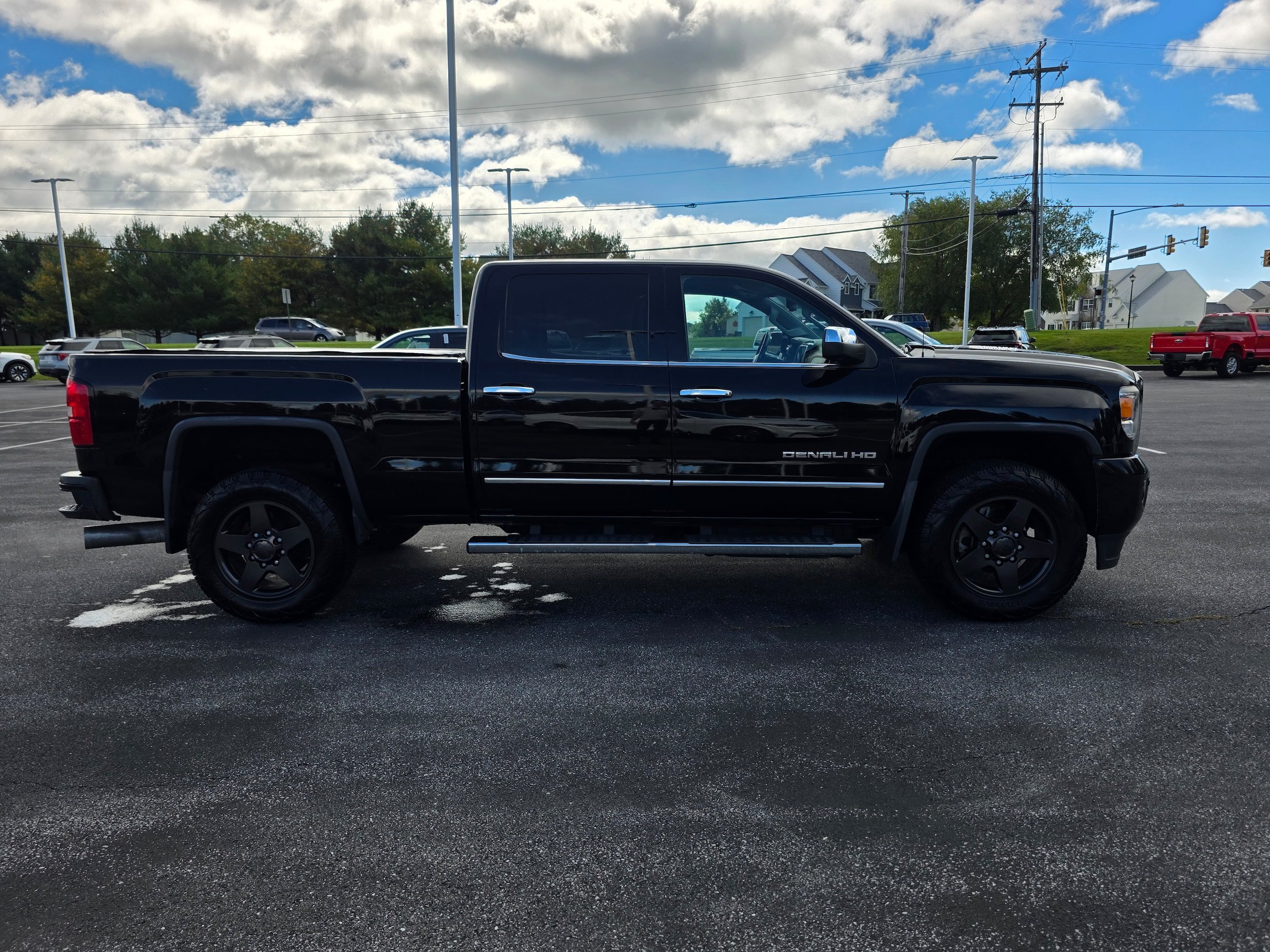 Used 2015 GMC Sierra 2500 Denali w/ Duramax Plus Package AWD/4WD image 6