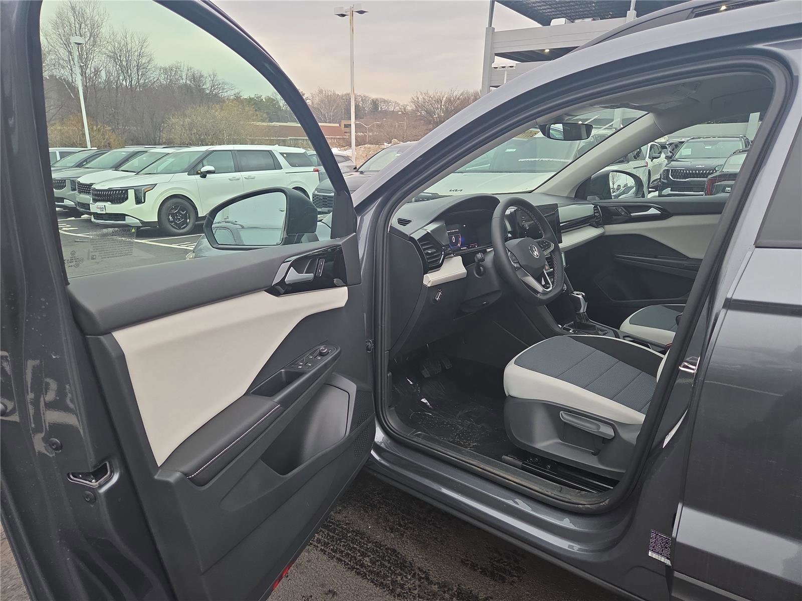 New 2026 Volkswagen Taos S image 11