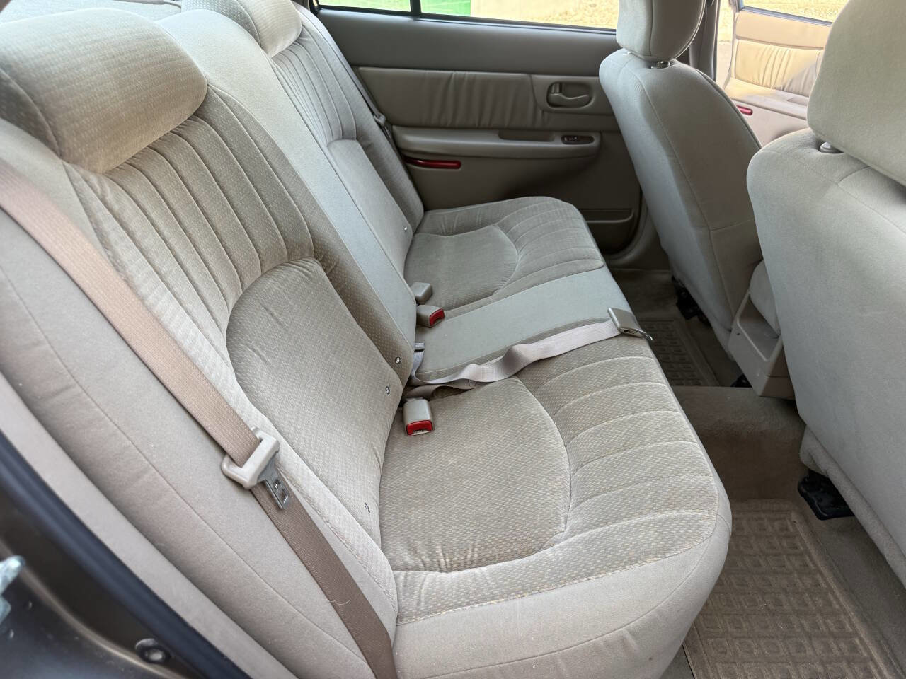 Used 2004 Buick Century Custom image 12