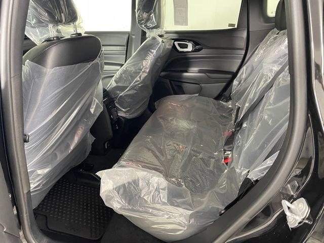 New 2026 Jeep Compass Latitude w/ Sun and Sound Group image 4