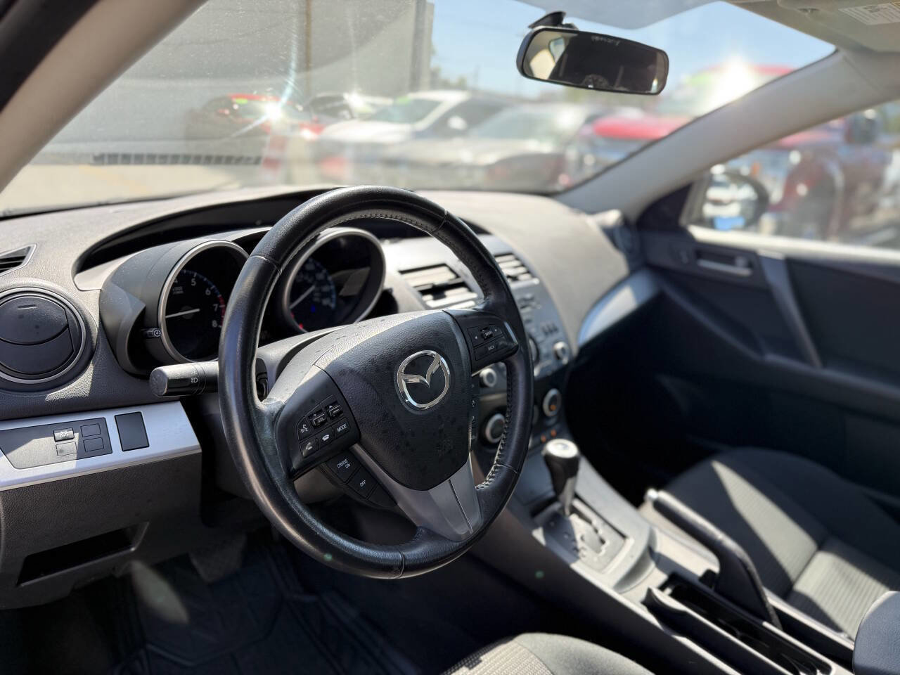 Used 2013 MAZDA MAZDA3 i Touring image 12