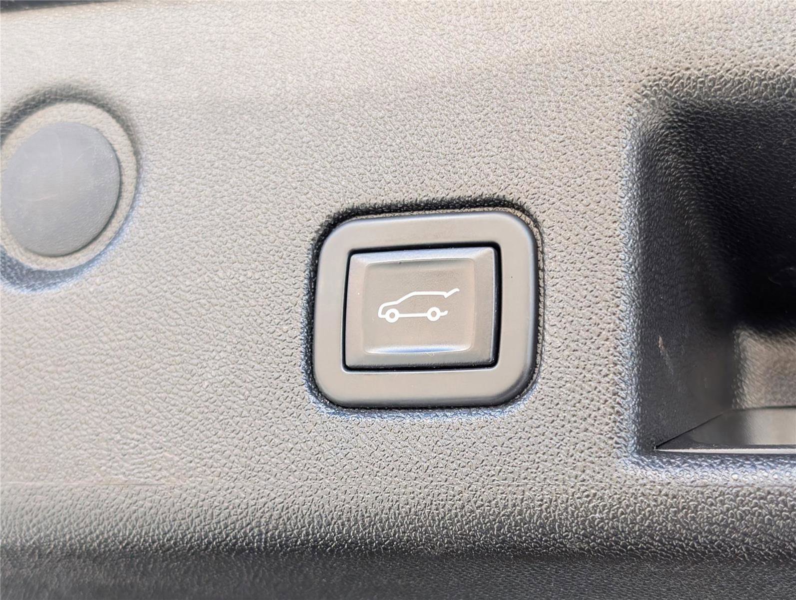 Used 2022 Chevrolet Equinox LT image 15