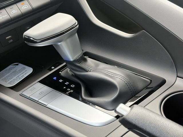 New 2026 Hyundai Elantra Sport w/ Cargo Package FWD image 22