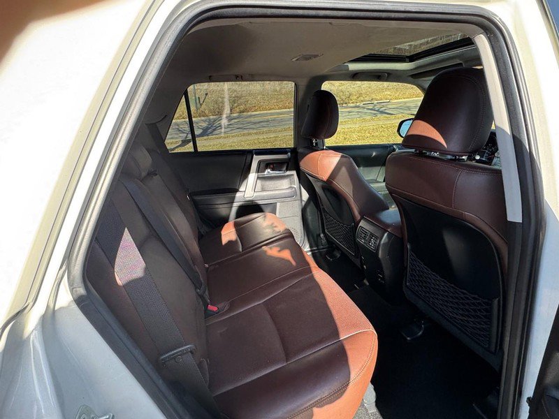 Used 2018 Toyota 4Runner Limited image 10