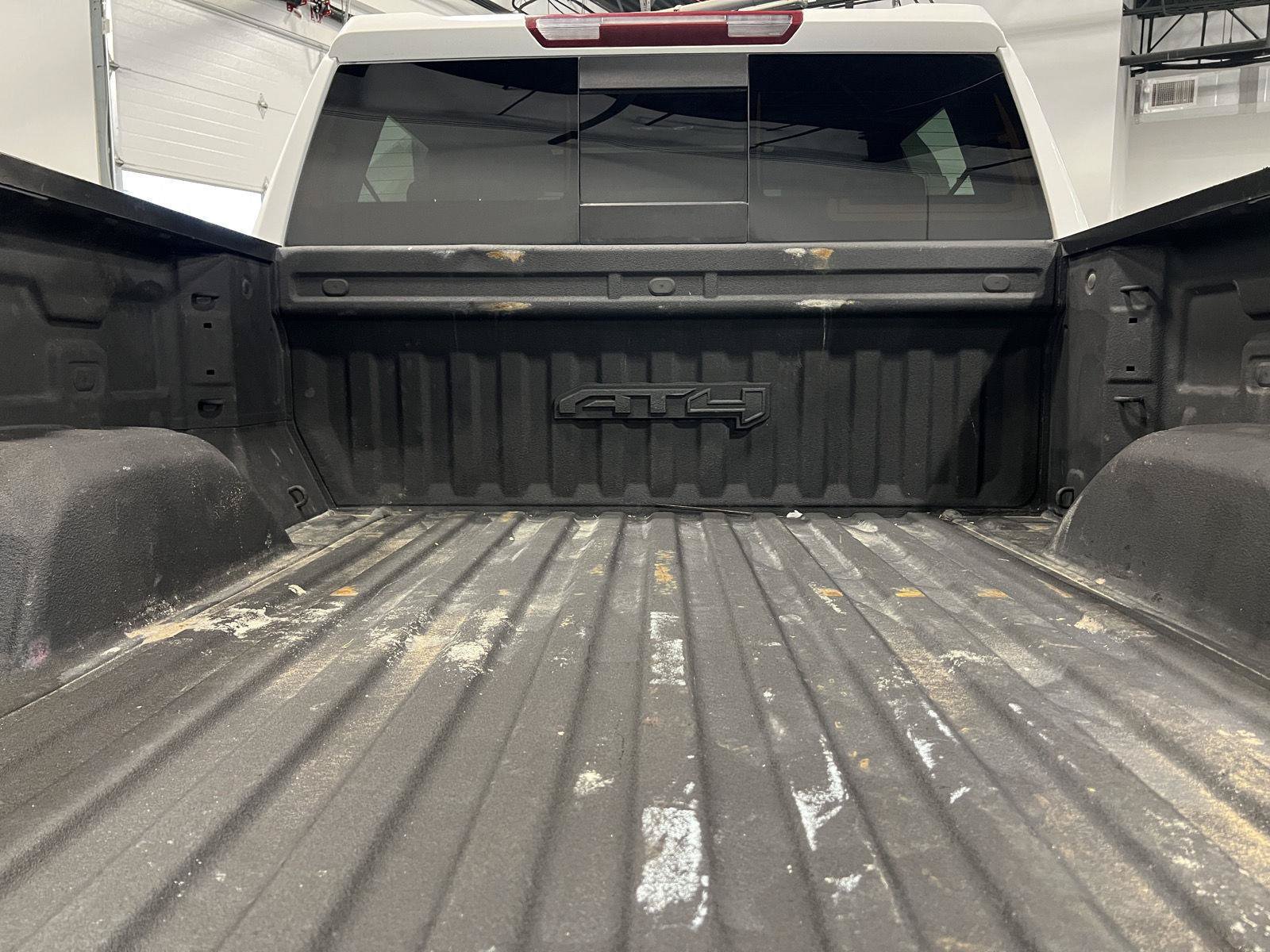 Used 2023 GMC Sierra 1500 AT4 w/ AT4 Preferred Package AWD/4WD image 40
