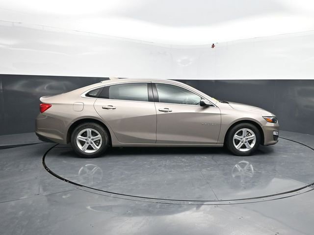 Used 2024 Chevrolet Malibu LT FWD image 11
