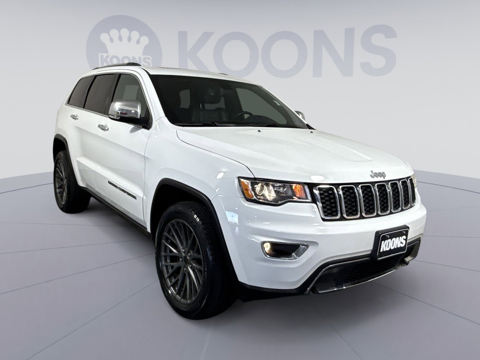 Used 2019 Jeep Grand Cherokee Limited AWD/4WD image 10