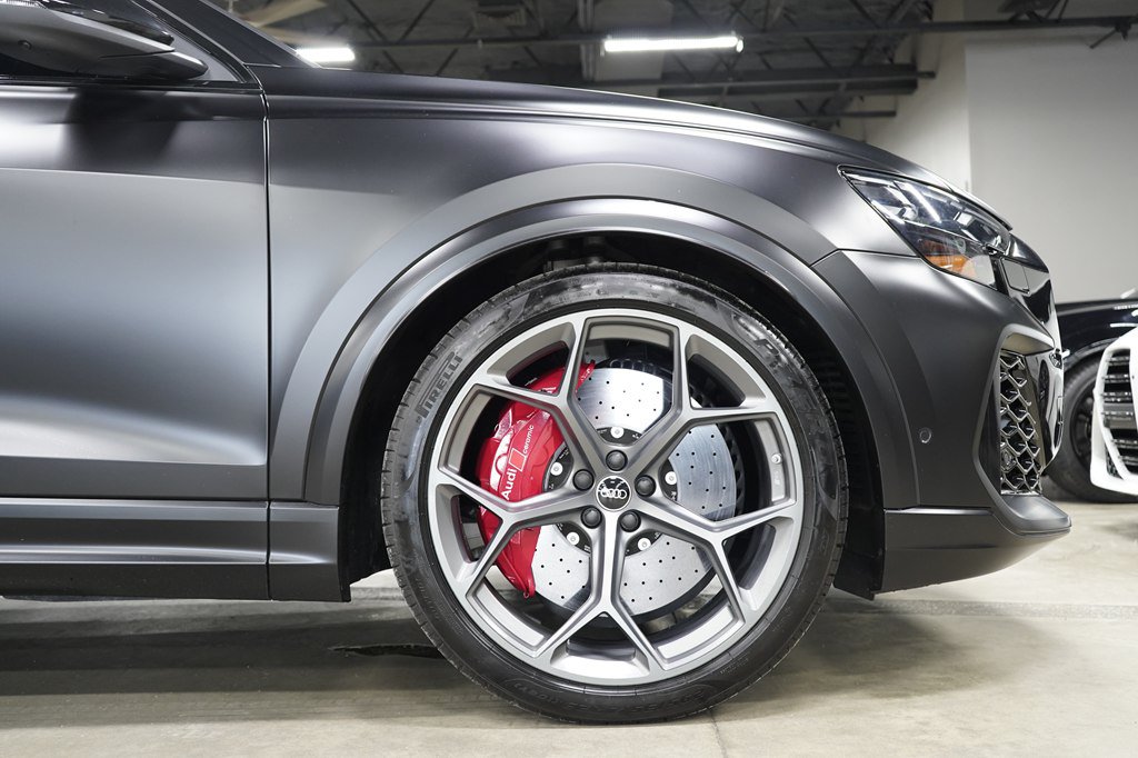 Used 2025 Audi RS Q8 performance AWD/4WD image 41