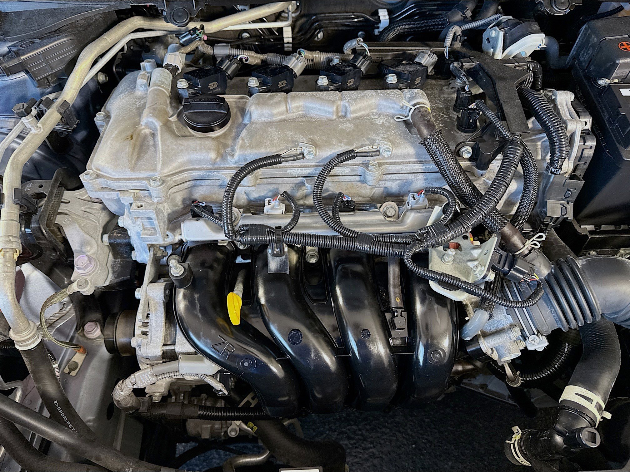Used 2022 Toyota Corolla LE FWD image 38