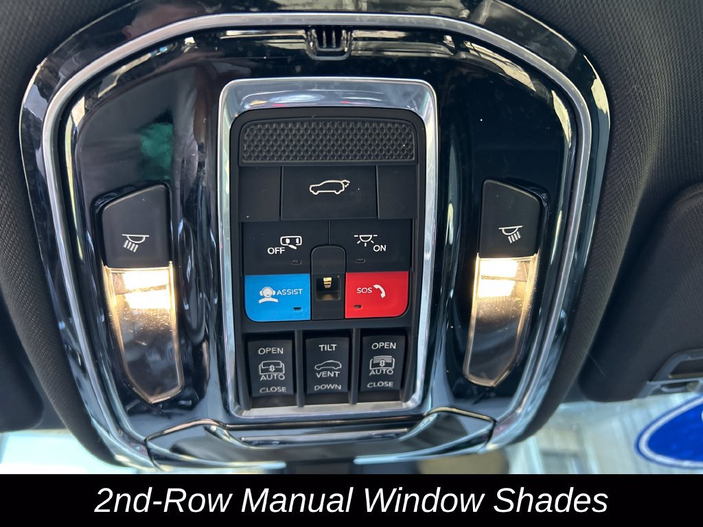Certified 2023 Jeep Grand Cherokee Overland w/ Luxury Tech Group IV AWD/4WD image 45