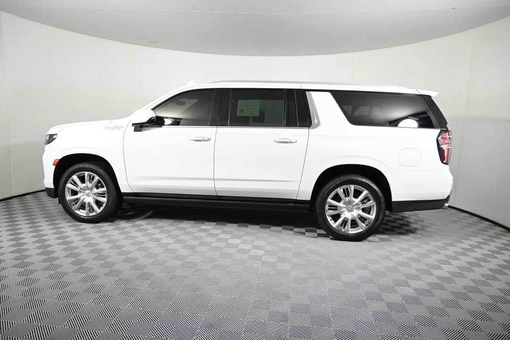Used 2021 Chevrolet Suburban High Country AWD/4WD image 3