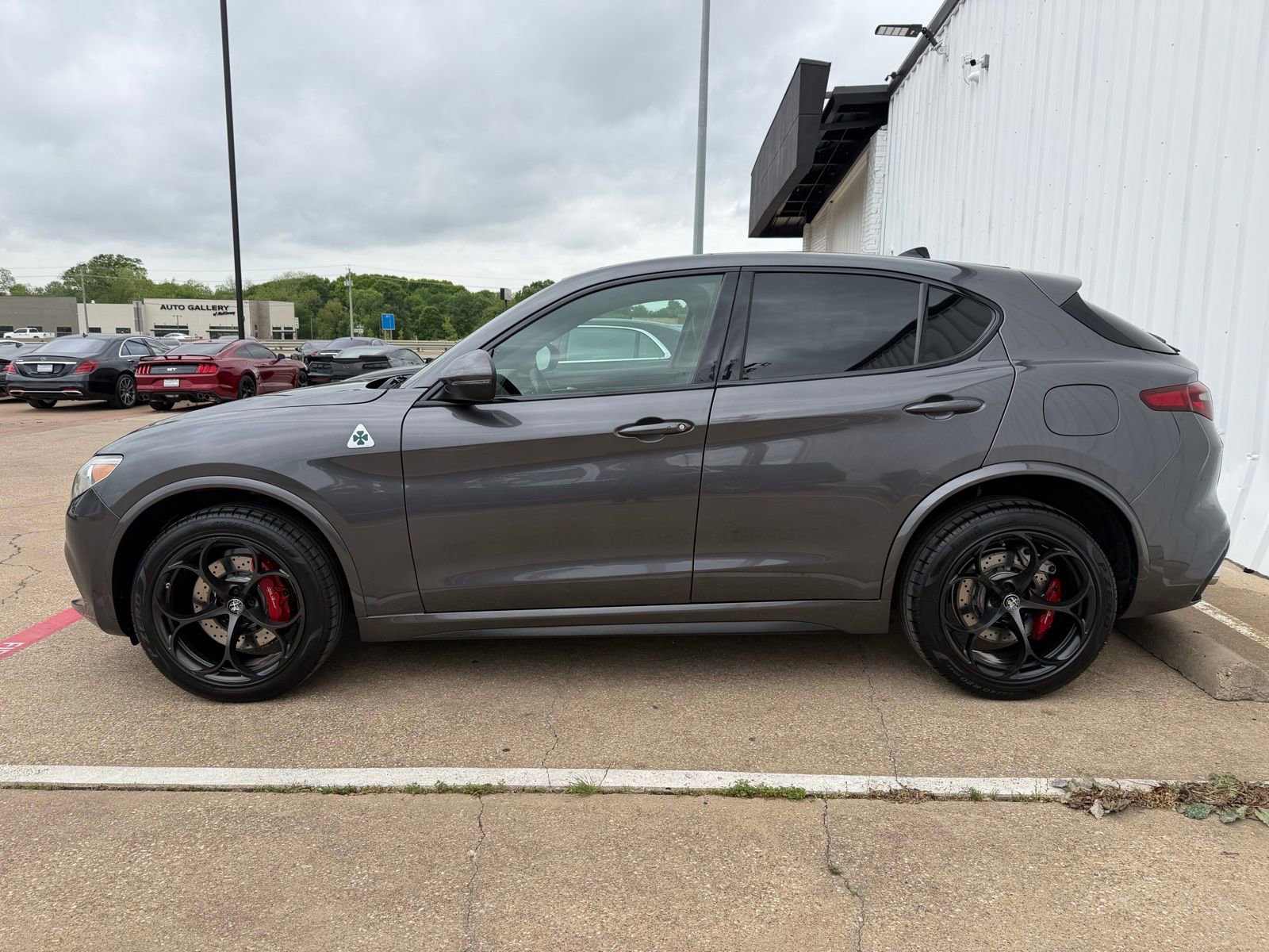 Used 2018 Alfa Romeo Stelvio Quadrifoglio w/ Driver Assist Dynamic Package image 3