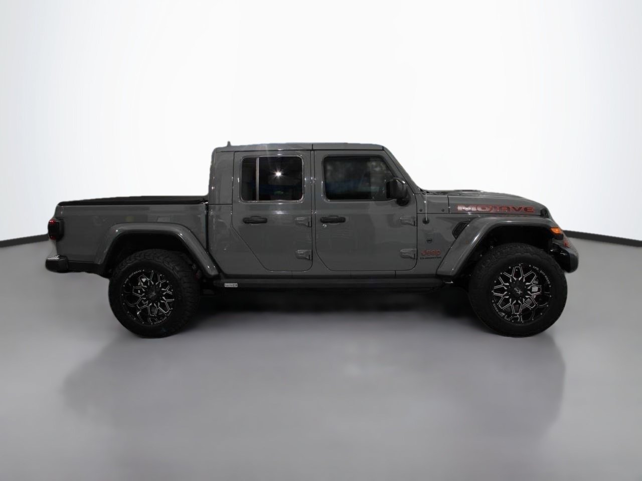 Used 2021 Jeep Gladiator Mojave AWD/4WD image 6