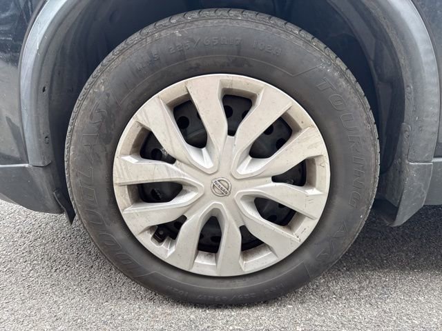 Used 2020 Nissan Rogue S image 6