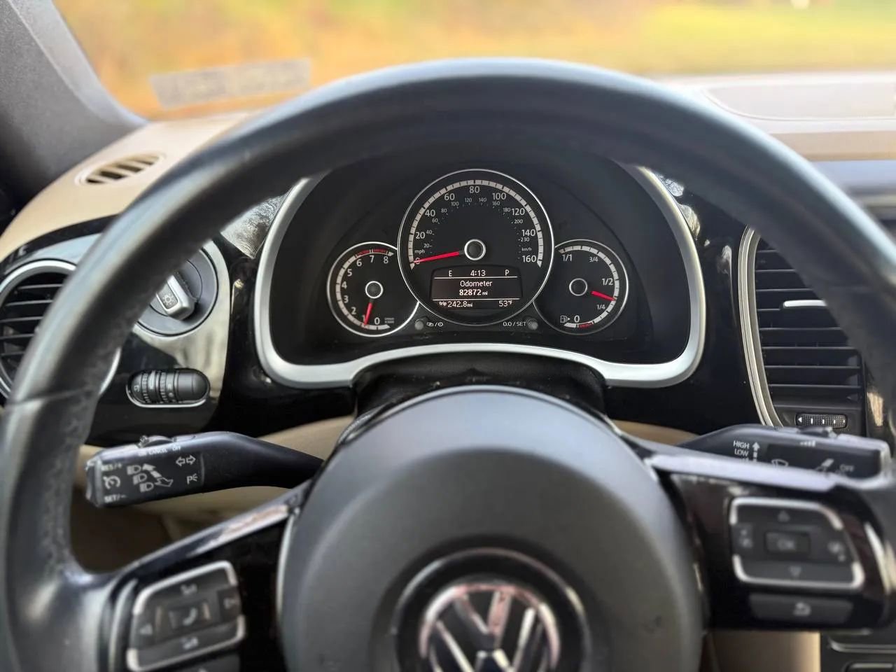 Used 2013 Volkswagen Beetle 2.5 image 3