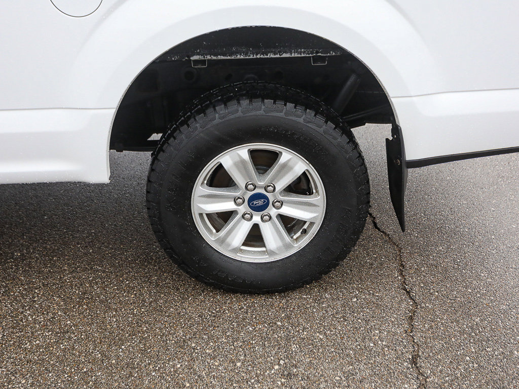 Used 2018 Ford F150 XLT w/ Trailer Tow Package image 11