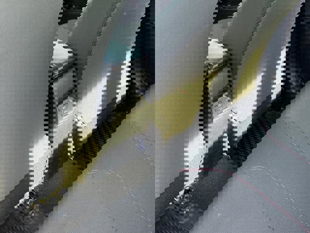 Certified 2025 Toyota Corolla SE w/ SE Premium Package AWD/4WD image 19