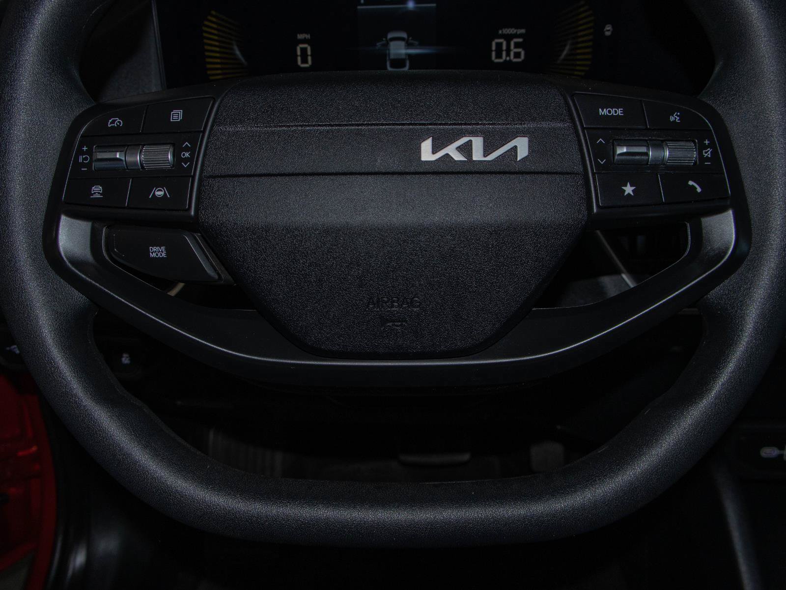 Used 2025 Kia K4 FWD image 11