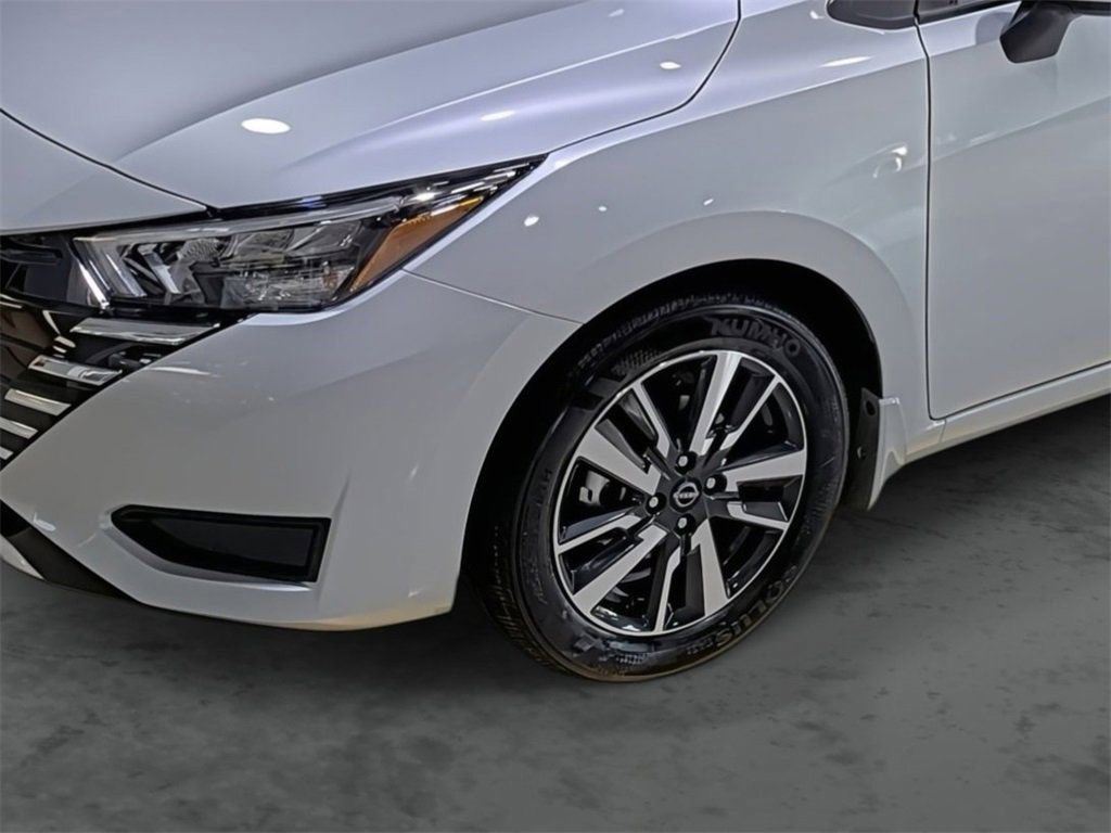 Used 2025 Nissan Versa SV w/ Trunk Package image 7