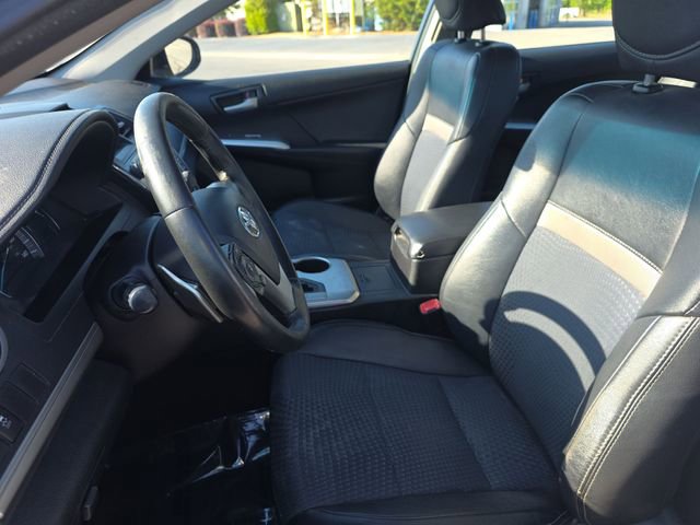 Used 2014 Toyota Camry SE FWD image 15