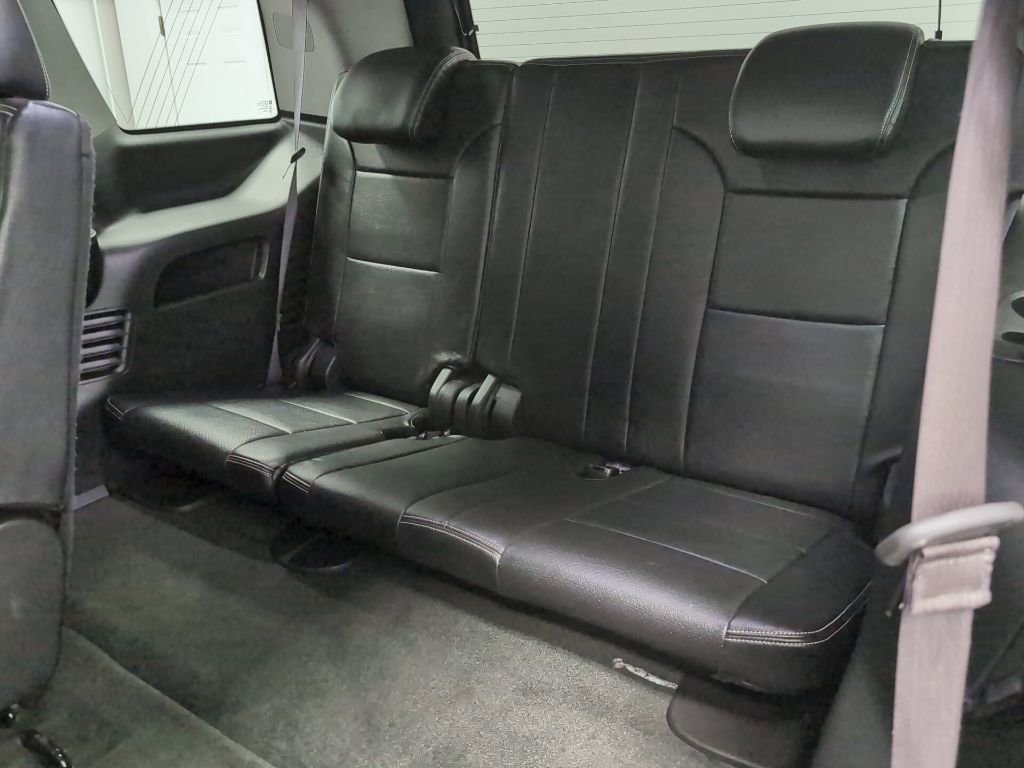 Used 2016 GMC Yukon SLE w/ Convenience Package image 29