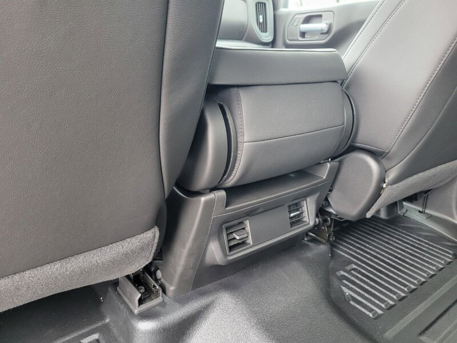 New 2026 GMC Sierra 1500 Pro image 25