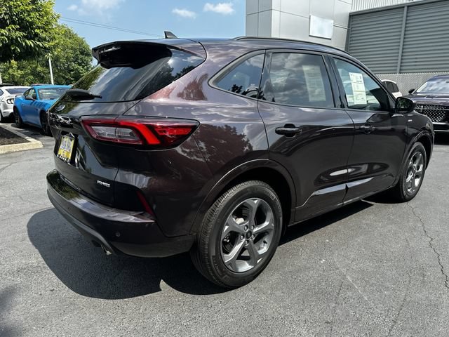 Certified 2023 Ford Escape ST-Line w/ Tech Pack #1 AWD/4WD image 5