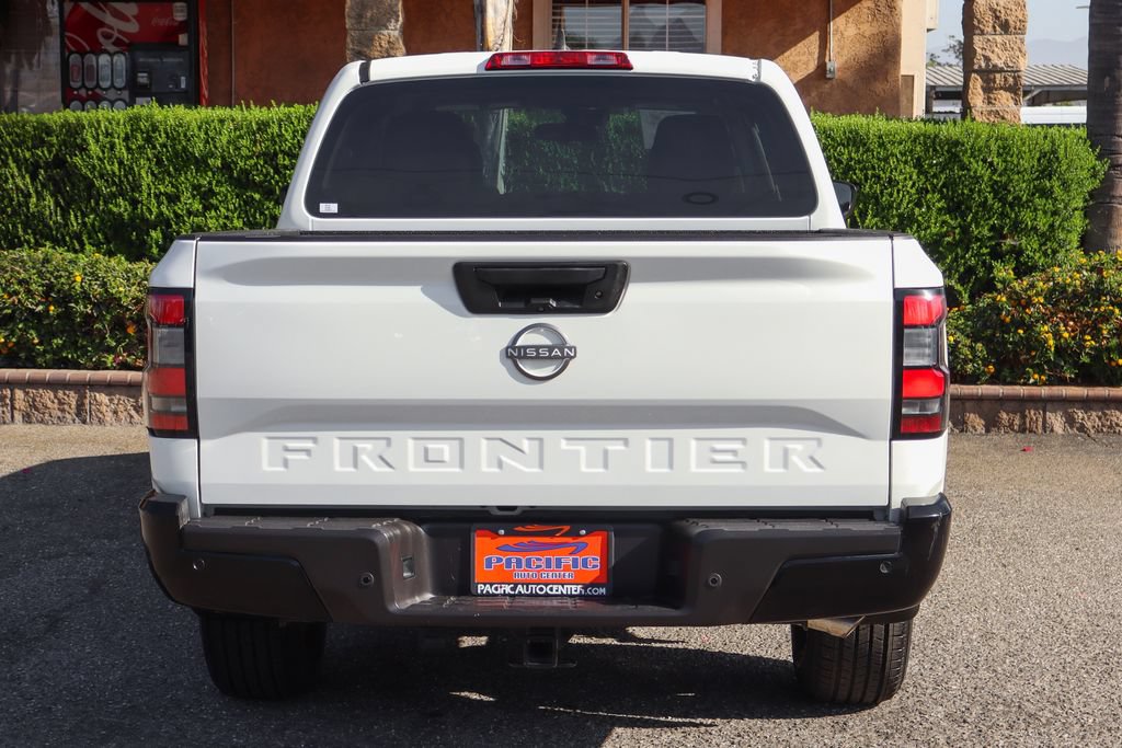 Used 2022 Nissan Frontier S w/ Technology Package RWD image 7