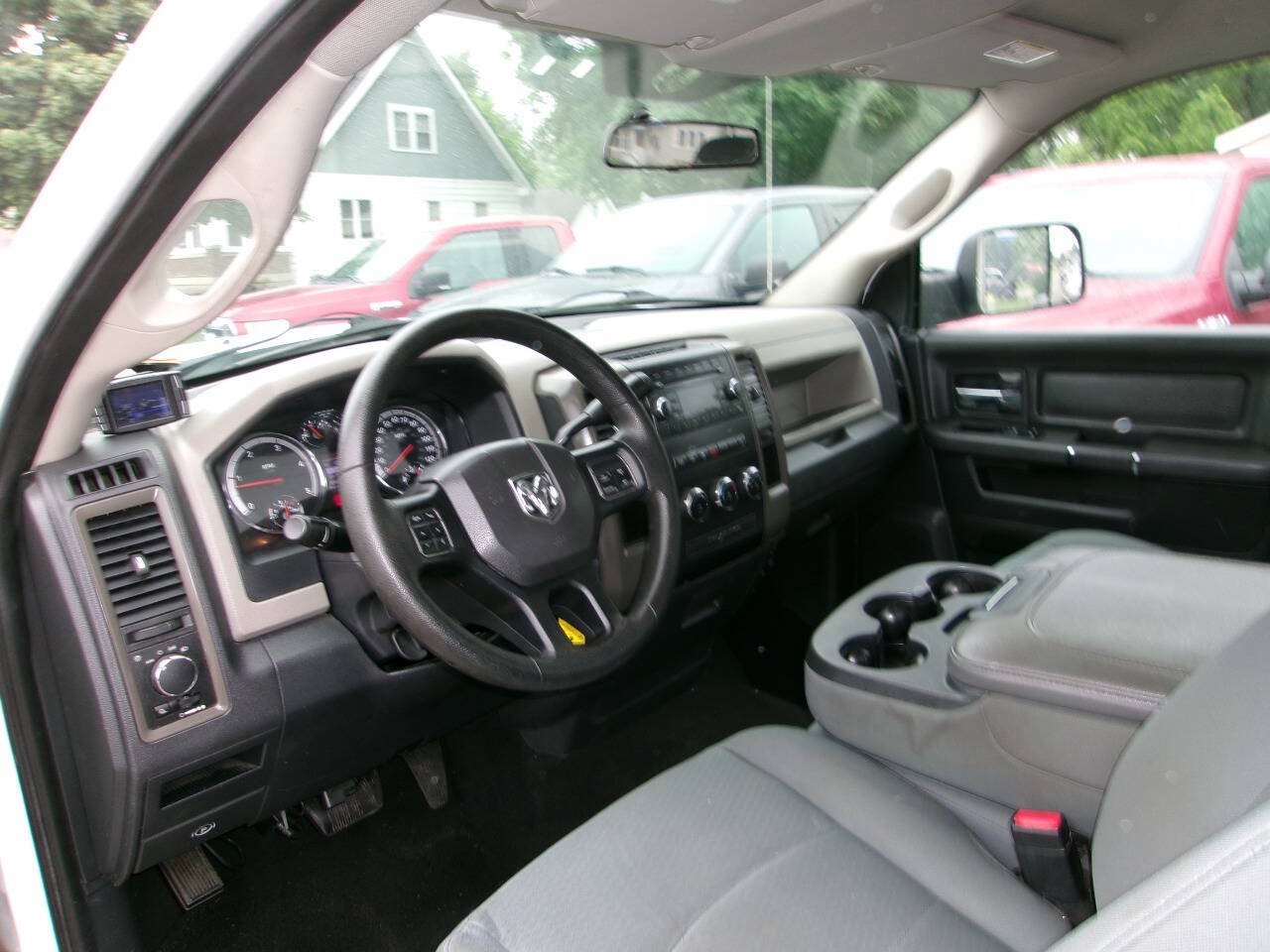 Used 2012 RAM 2500 ST w/ PWR & Remote Entry Group RWD image 8