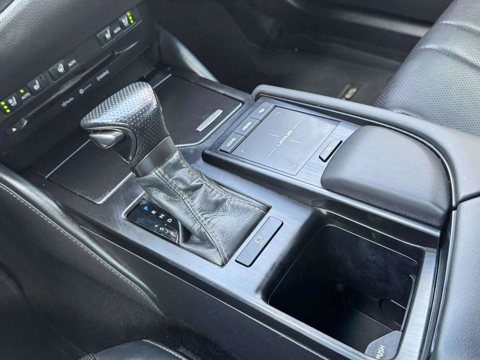 Used 2020 Lexus ES 350 F Sport w/ Accessory Package 2 FWD image 37