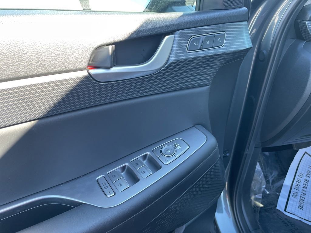 Used 2023 Hyundai Palisade Limited image 18