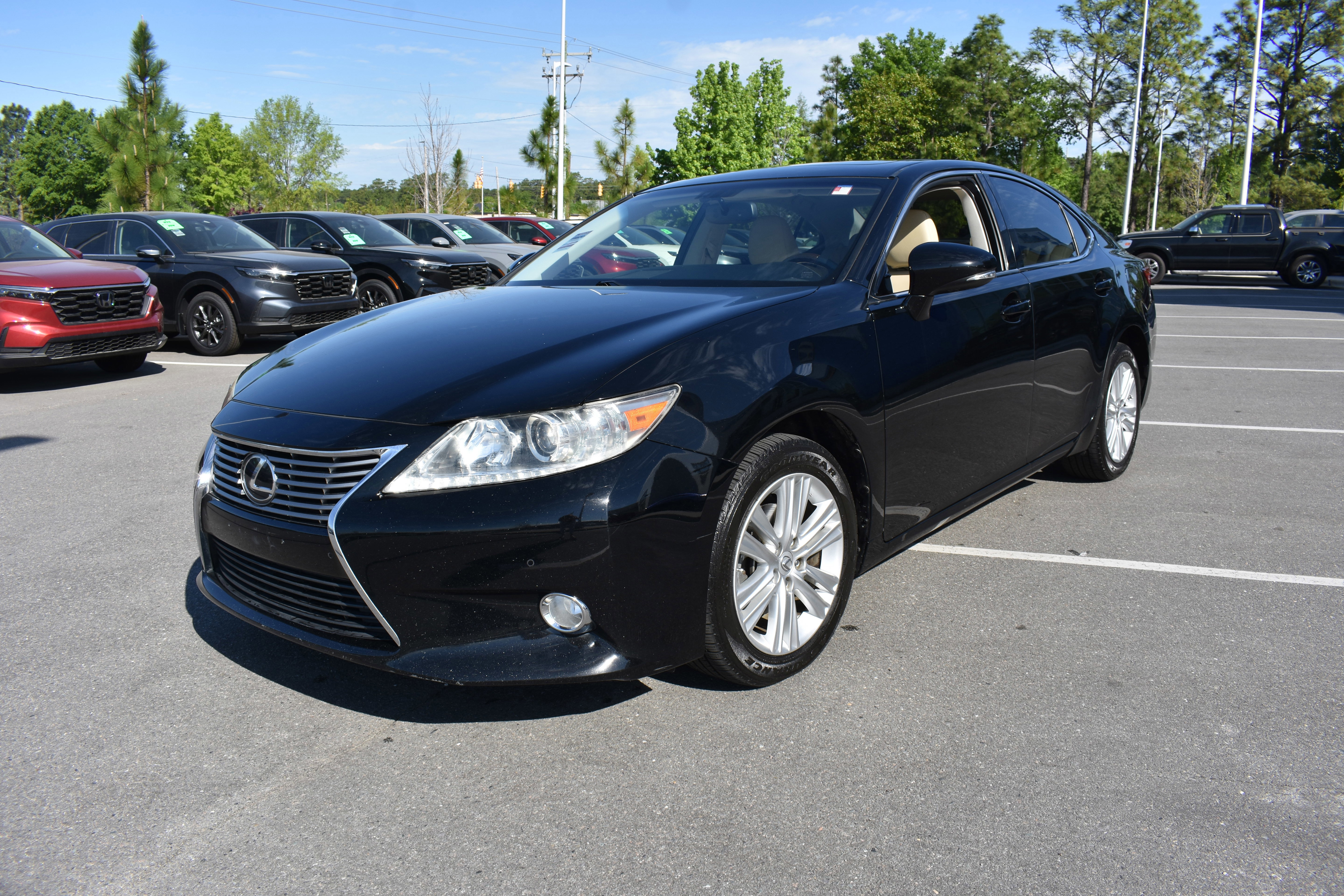 Used 2013 Lexus ES 350 w/ Premium Pkg image 5