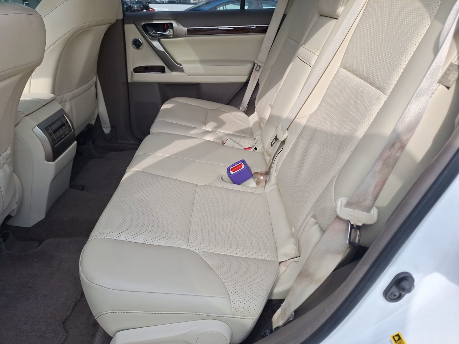 Used 2016 Lexus GX 460 Luxury image 31