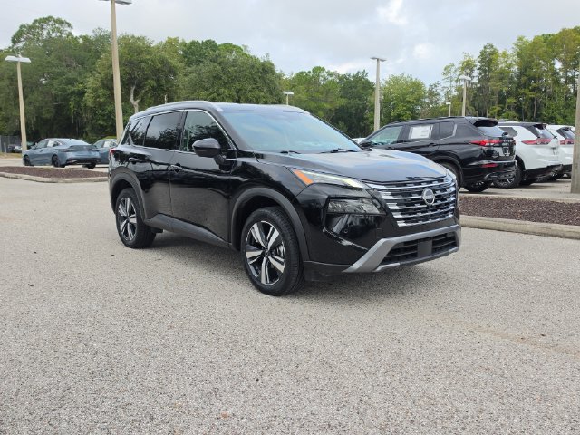 Certified 2026 Nissan Rogue SL AWD/4WD image 2