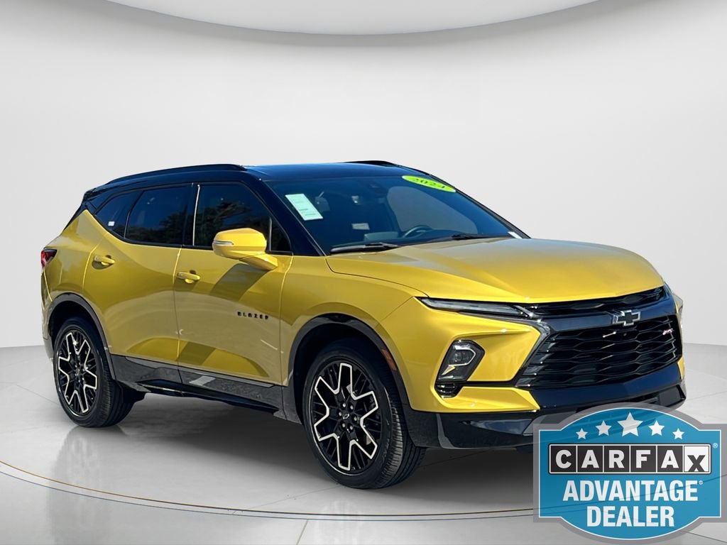 Used 2024 Chevrolet Blazer RS w/ Driver Confidence II Package FWD image 8