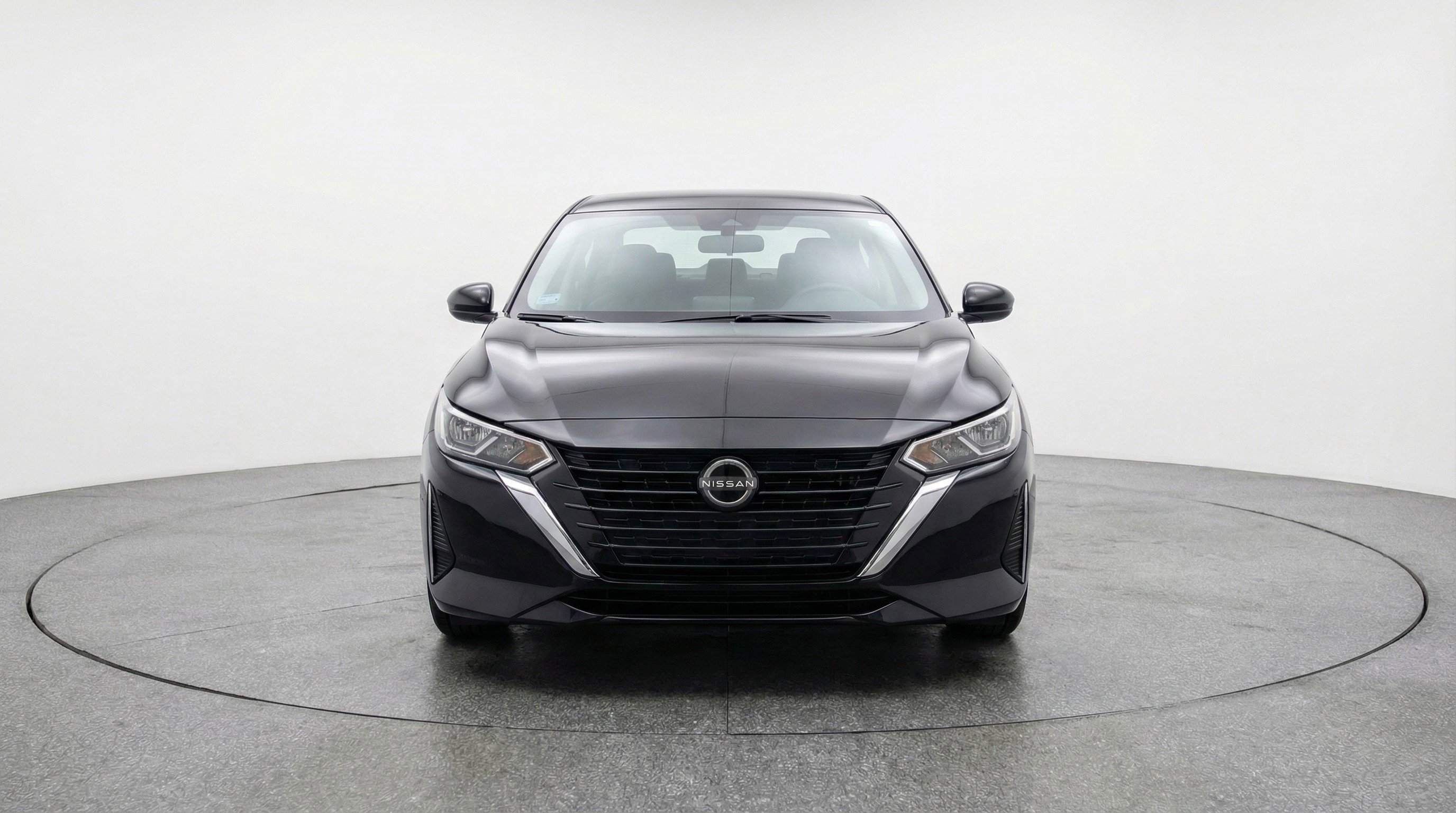 Used 2025 Nissan Sentra S image 2