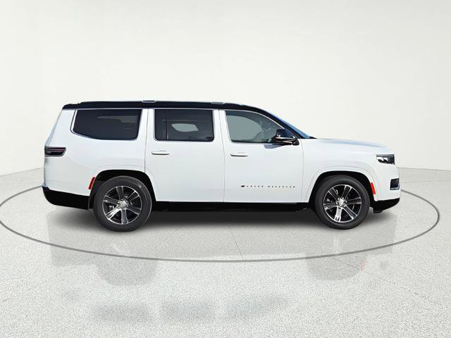 Used 2023 Jeep Grand Wagoneer 4WD image 16