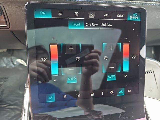 New 2026 Cadillac Escalade IQ Sport 1 w/ LPO, ONYX Package image 24