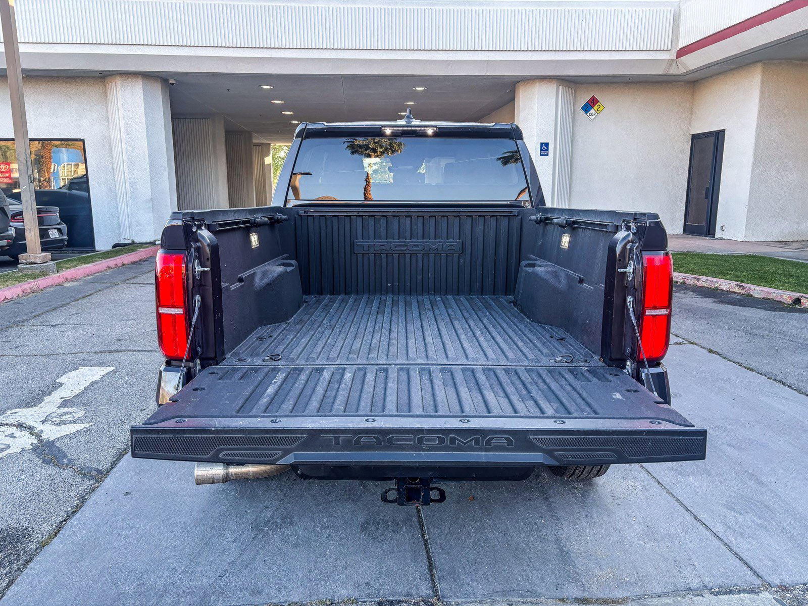 Certified 2024 Toyota Tacoma TRD Off-Road image 13