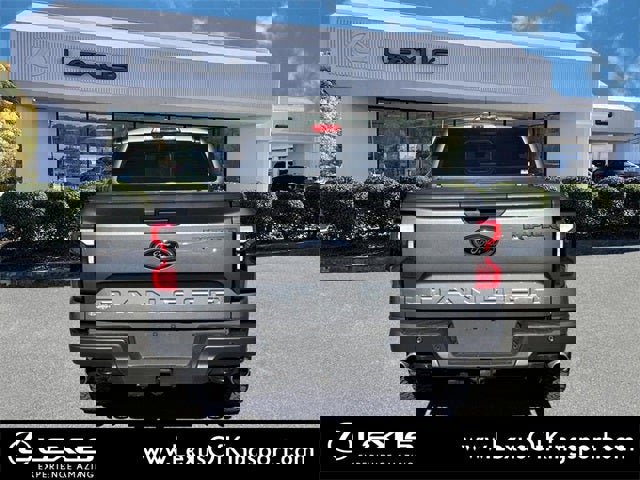 Used 2025 Ford Ranger Raptor image 4